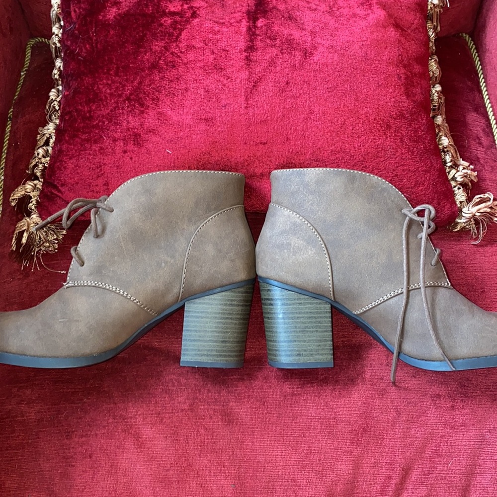 Booties - Picture 6 of 6
